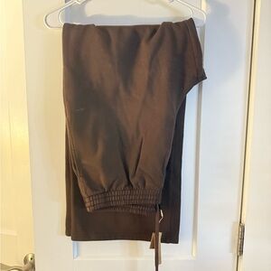 NWT- Skims boyfriend fleece baggy sweatpants- espresso- sz L